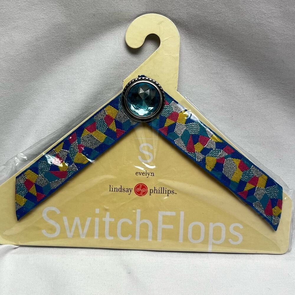 Switch Flops Evelyn Blue Rhinestone Mosaic Design NWT Size Small